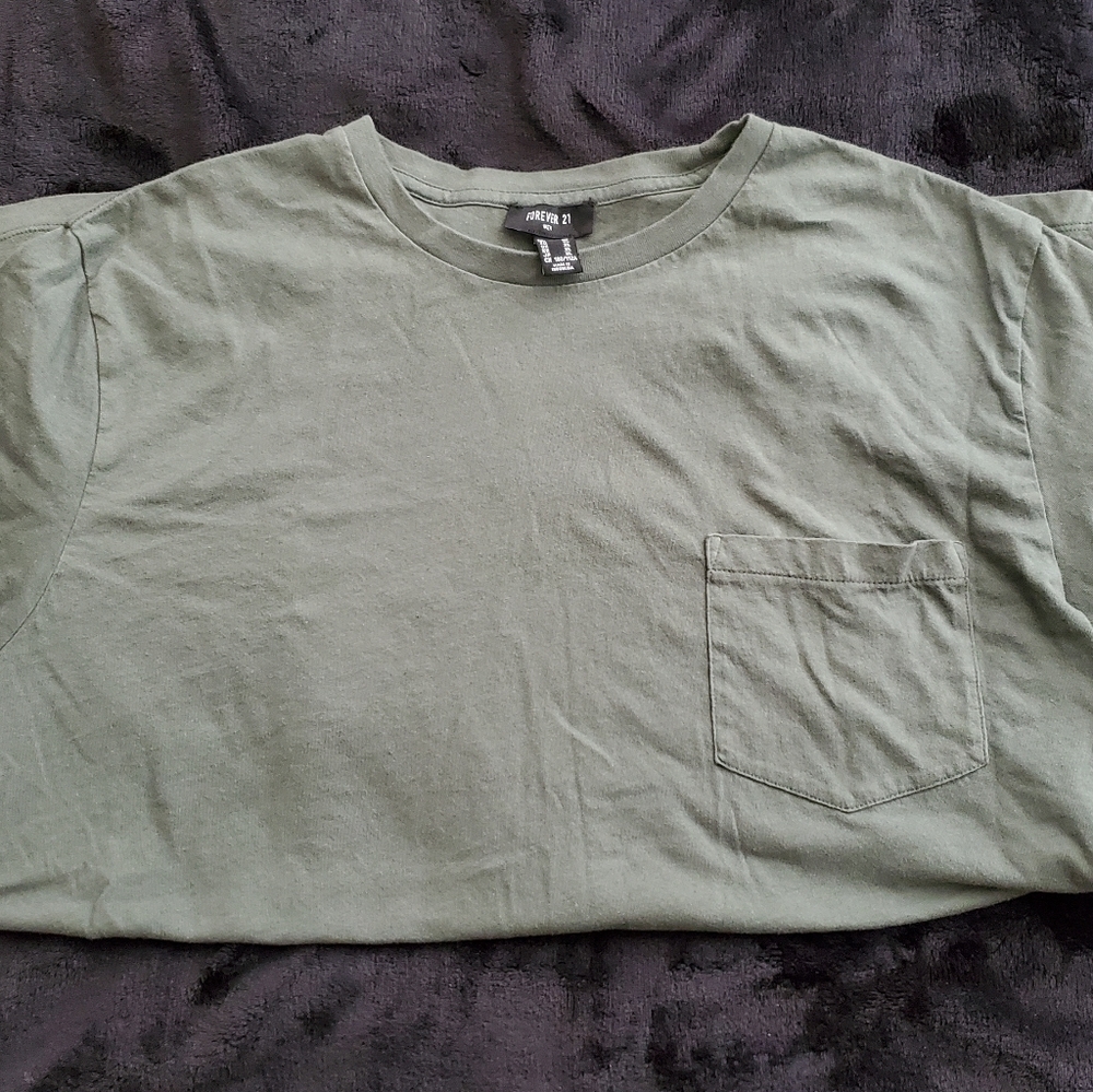 FOREVER 21 SHORT SLEEVE SHIRT